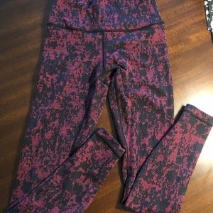 Lululemon 🍋 Wunder Under 28”